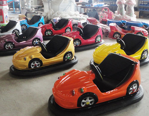 kiddie funfair bumped car rides