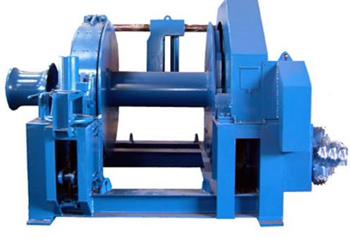 Hydraulically powered towing winch