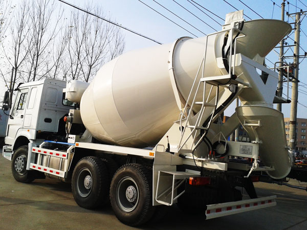 capacity of concrete truck